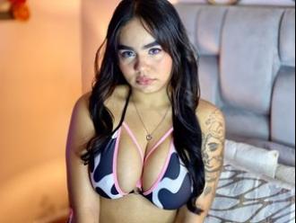 Nina_Bliss